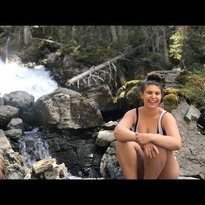 Meet your Posher, Jenna